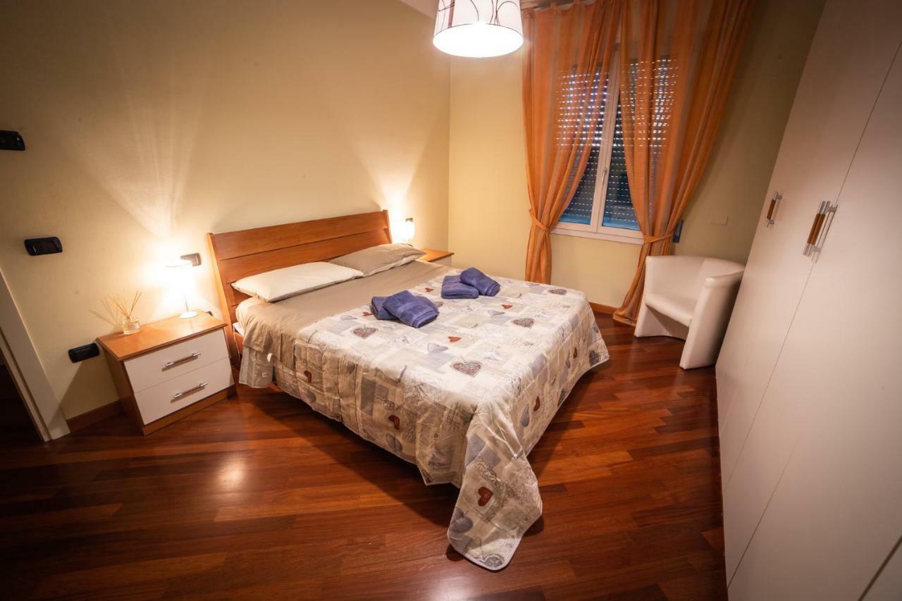 Cinematic Modern Flat, 100 Mt Da Ospedale Διαμέρισμα Ραβένα Εξωτερικό φωτογραφία